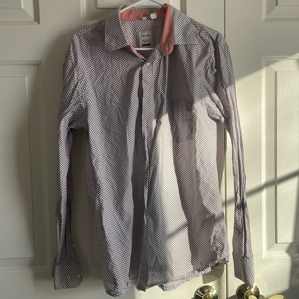 Long sleeve button up shirt